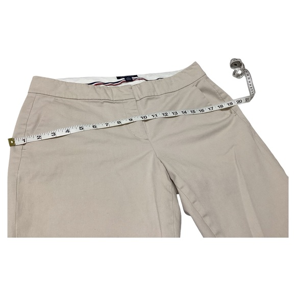 Tommy Hilfiger Women's Beige Straight Leg Relaxed Fit Mid Rise Khaki Pants Sz 10 - Picture 5 of 16